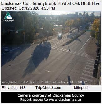 Clackamas Co - Sunnybrook Blvd at Oak Bluff Blvd