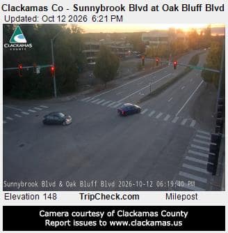 Clackamas Co - Sunnybrook Blvd at Oak Bluff Blvd