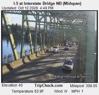 I-5 at Interstate Bridge NB, midspan