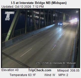 I-5 at Interstate Bridge NB, midspan