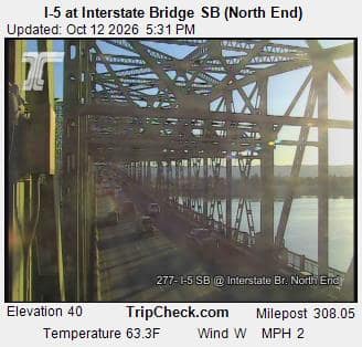 I-5 at Interstate Bridge SB, north end