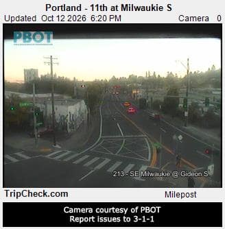 Portland - 11th at Milwaukie S