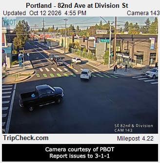 Portland - 82nd Ave at Division St