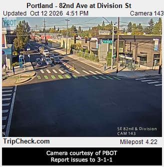 Portland - 82nd Ave at Division St
