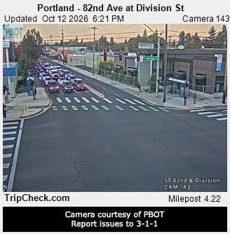 Portland - 82nd Ave at Division St