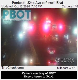 Portland - 82nd Ave at Powell Blvd
