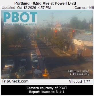 Portland - 82nd Ave at Powell Blvd