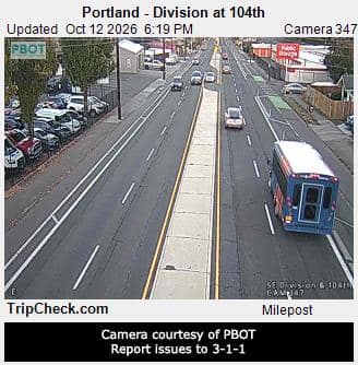 Portland - Division at 104th