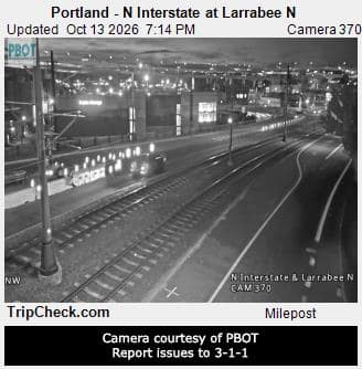 Portland - N Interstate at Larrabee N