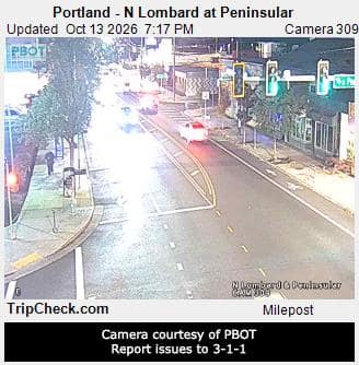 Portland - N Lombard at Peninsular
