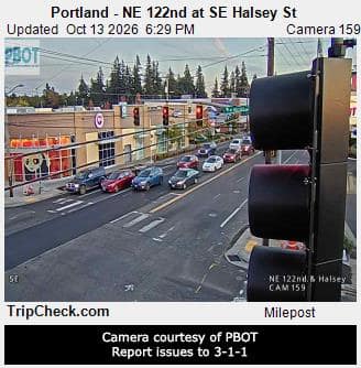 Portland - NE 122nd at SE Halsey St