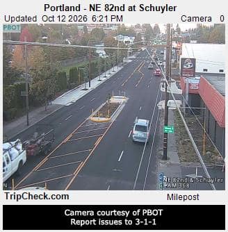 Portland - NE 82nd at Schuyler