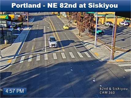 Portland - NE 82nd at Siskiyou