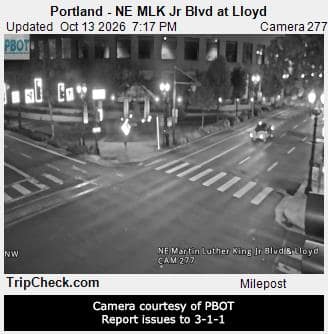 Portland - NE MLK Jr Blvd at Lloyd