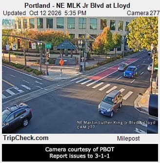 Portland - NE MLK Jr Blvd at Lloyd