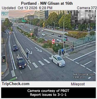 Portland - NW Glisan at 16th