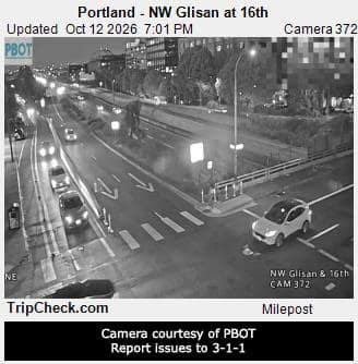 Portland - NW Glisan at 16th