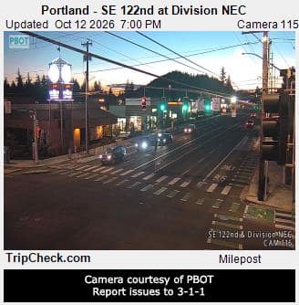 Portland - SE 122nd at Division NEC