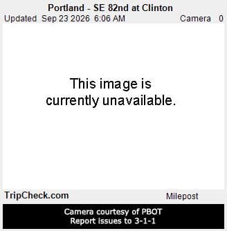 Portland - SE 82nd at Clinton