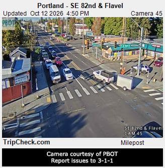 Portland - SE 82nd & Flavel