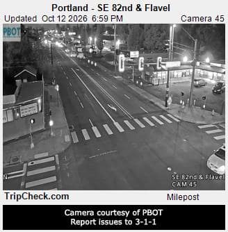 Portland - SE 82nd & Flavel