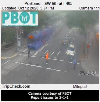 Portland - SW 6th at I-405