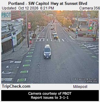 Portland - SW Capitol Hwy at Sunset Blvd