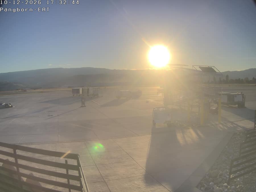 Pangborn Memorial Airport